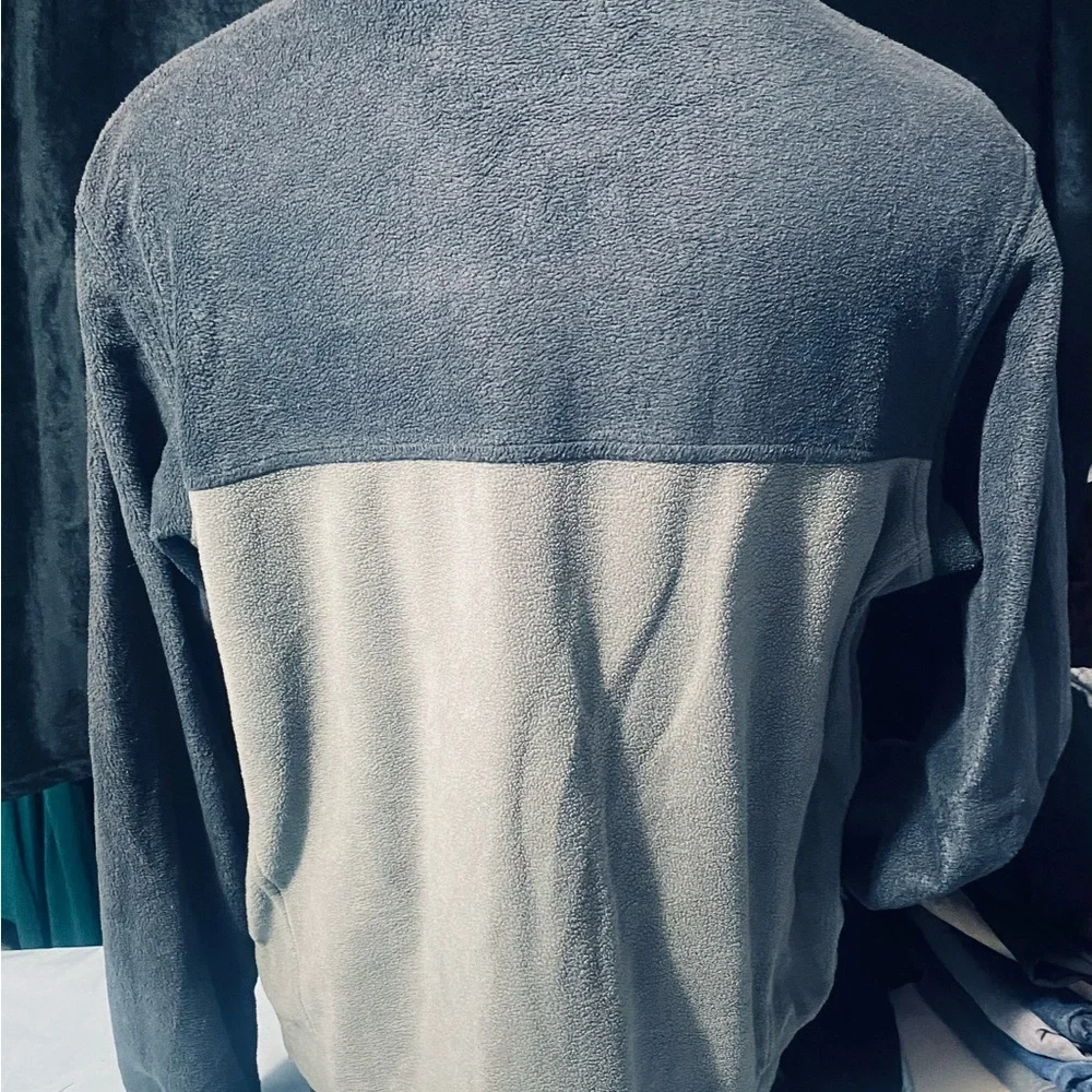 Columbia Performance Fleece Jacket Black and Gray - Picture 8 of 13